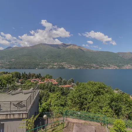 Brezza Del Lario Monolocale Con Soppalco Vista