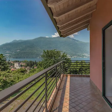 Brezza Del Lario Monolocale Con Soppalco Vista 19-20-26-27 アパート デルヴィオ