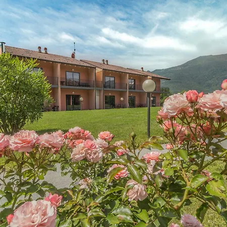 Brezza Del Lario Monolocale Con Soppalco Vista *