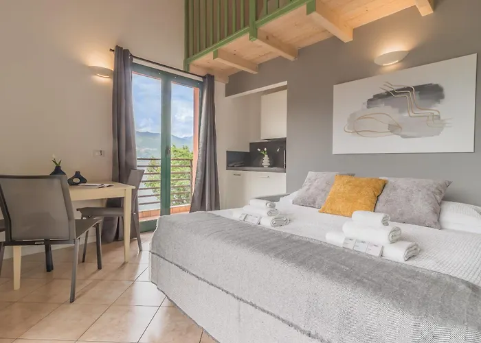Brezza Del Lario Monolocale Con Soppalco Vista 19-20-26-27 데르비오